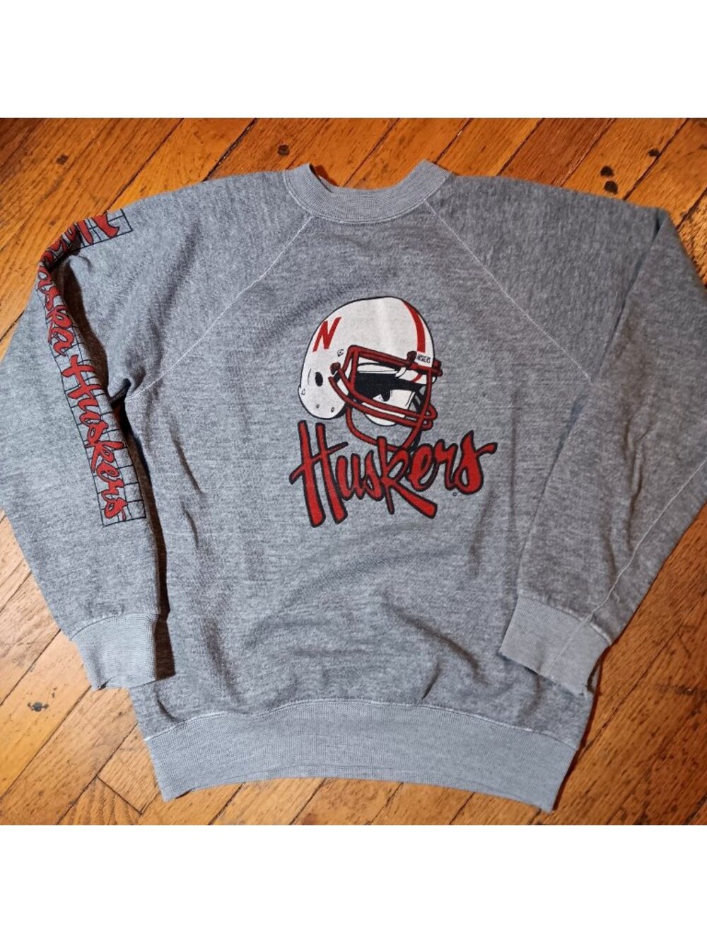 Medium Vintage 1990's Nebraska Huskers Football Sweat Shirt Sleeve Print Big Red